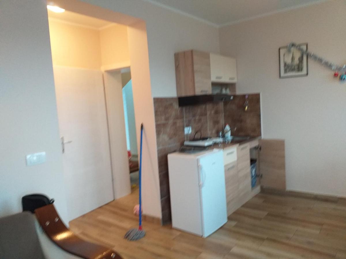 Fruskogorska Idila Apartmani Vrdnik Exterior foto